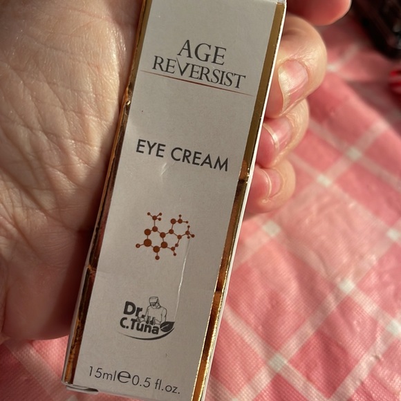 🎈SALE🎈🎀 #17.MAKEUP BUNDLE🎀 - Picture 8 of 12